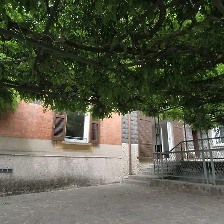 Elegant In Lina Near Como - Mq 150 Appartement *